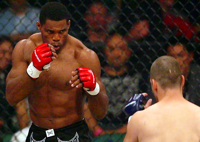 Pose de combat de Herschel Walker