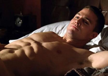 Stephen Amell Abs