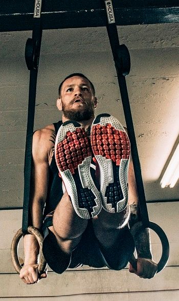 Conor McGregor Working out