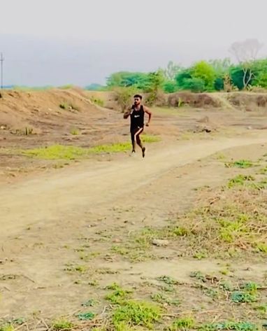 A picture of Ankit running